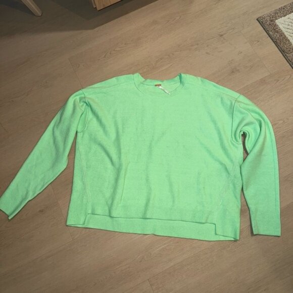 NWOT Free People Light Green Oversized Sweater